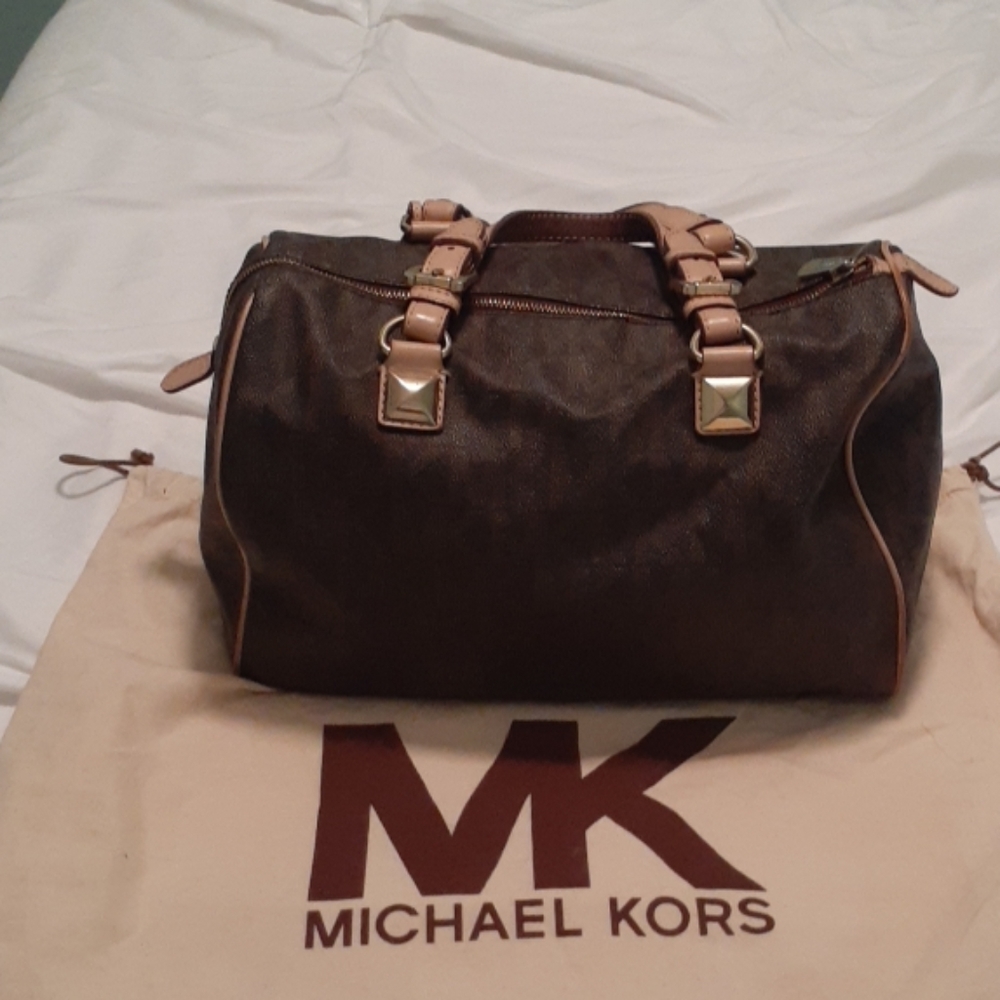 Michael Kors purse